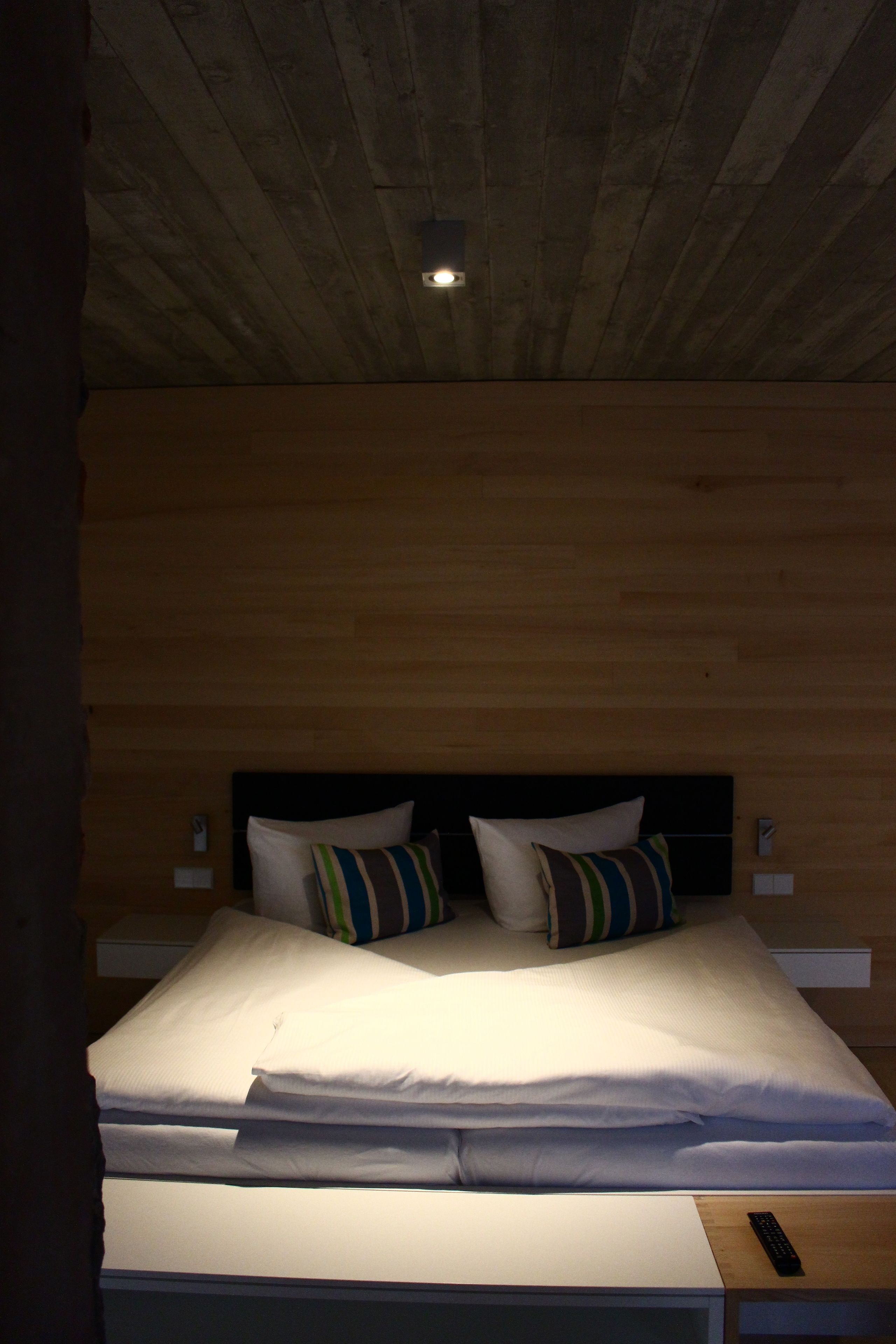 superior double room | in-room safe, desk, cots/infant beds, rollaway beds