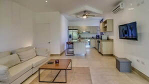 Unclassified image, 3 of 19, button - Brisas del Monte 3 (Tamarindo)