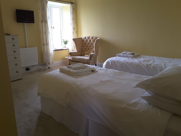 Windylands Bed And Breakfast - Cotswolds