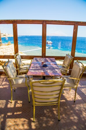 4 ravintolaa, joissa tarjoillaan aamiainen; kansainvälinen keittiö