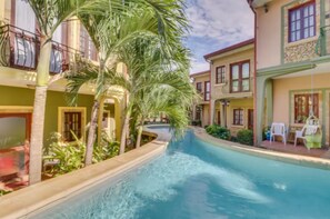 Outdoor pool - Los Suenos II 17 (Tamarindo)