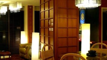 Family Double Room, 2 Bedrooms, Ocean View, Beachfront | Room amenity