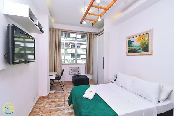 Classic Studio | Iron/ironing board, free WiFi