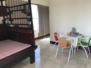 Dining - Guoguang B&B (Hualien City)