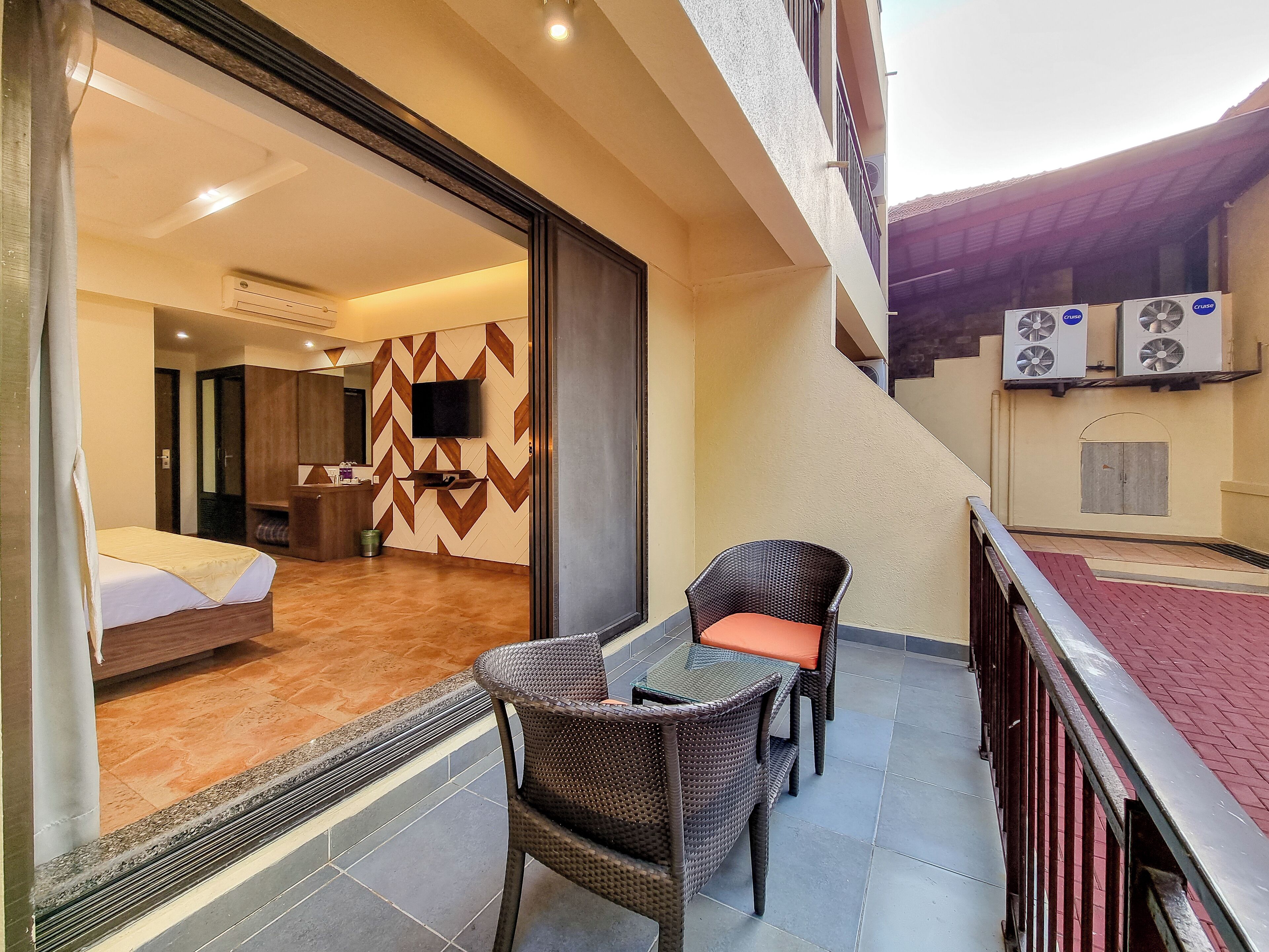 客房, 1 张大床 | 客房内保险箱、熨斗/熨衣板、免费 WiFi