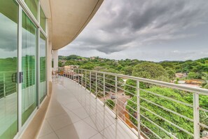 Comfort Apartment, 2 Bedrooms, Non Smoking | Balcony