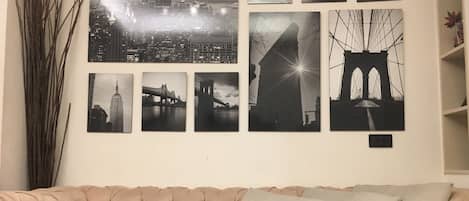 Family Apartment, 2 Bedrooms, 2 Bathrooms, Corner | Living area | Flat-screen TV