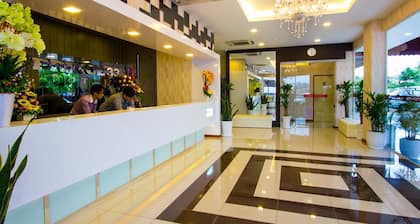Prince 33 Hotel