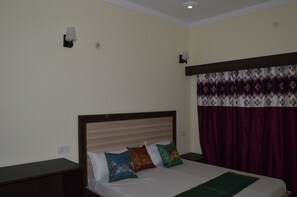 Room amenity - Hotel Plaza Khajuraho (Rajnagar)