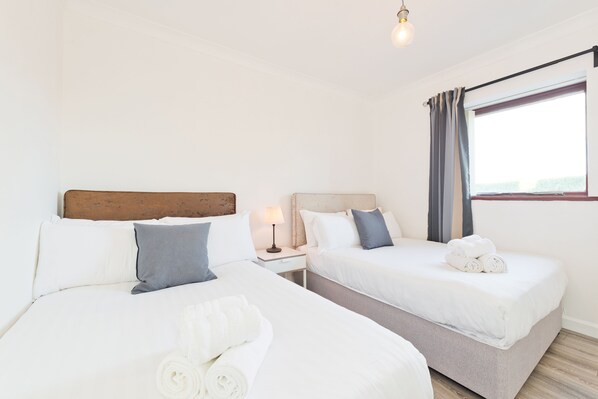 Appartement, 2 chambres | 2 chambres, fer et planche à repasser, Wi-Fi gratuit, draps fournis