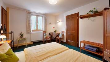 Desk, free WiFi, bed sheets