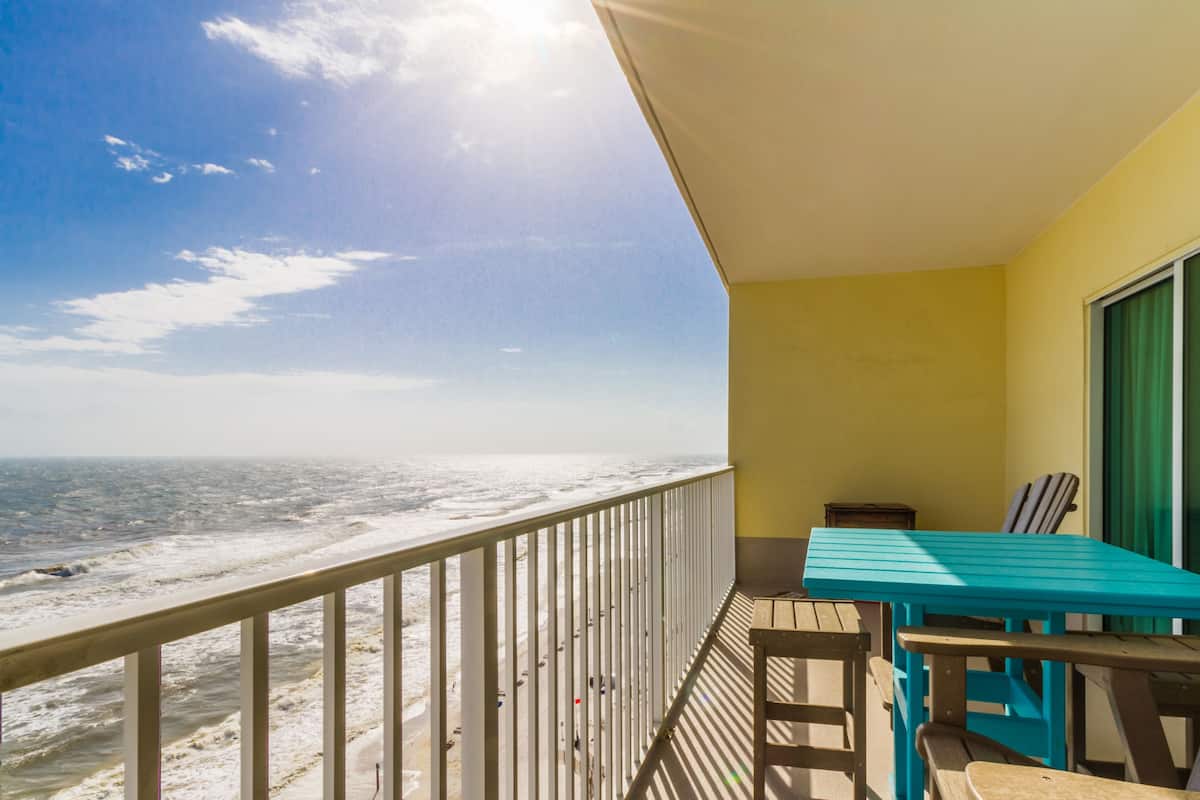 2 Bedroom Condo #1302 | Balcony