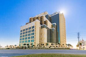 Front of property - Phoenix West II by Luxury Gulf Rentals (Orange Beach)