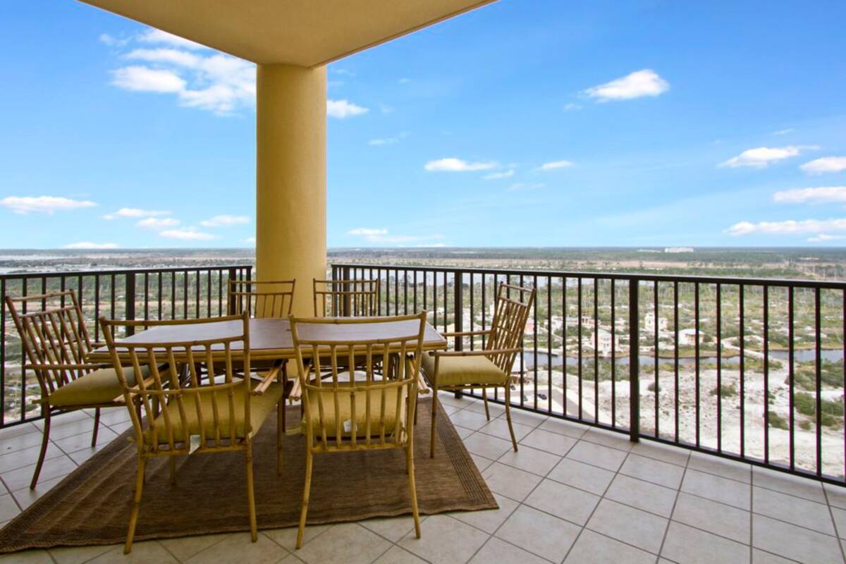 3 Bedroom Condo #2014 | Balcony