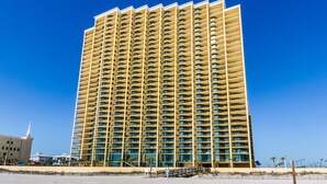 Property entrance - Phoenix West II by Luxury Gulf Rentals (Orange Beach)