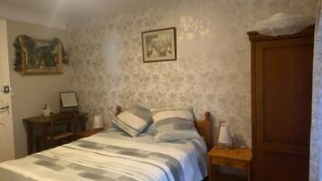 Chambre Double Classique (Campagne) | Décoration personnalisée, ameublement personnalisé, bureau