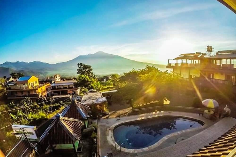 Batuque Town Villa 2