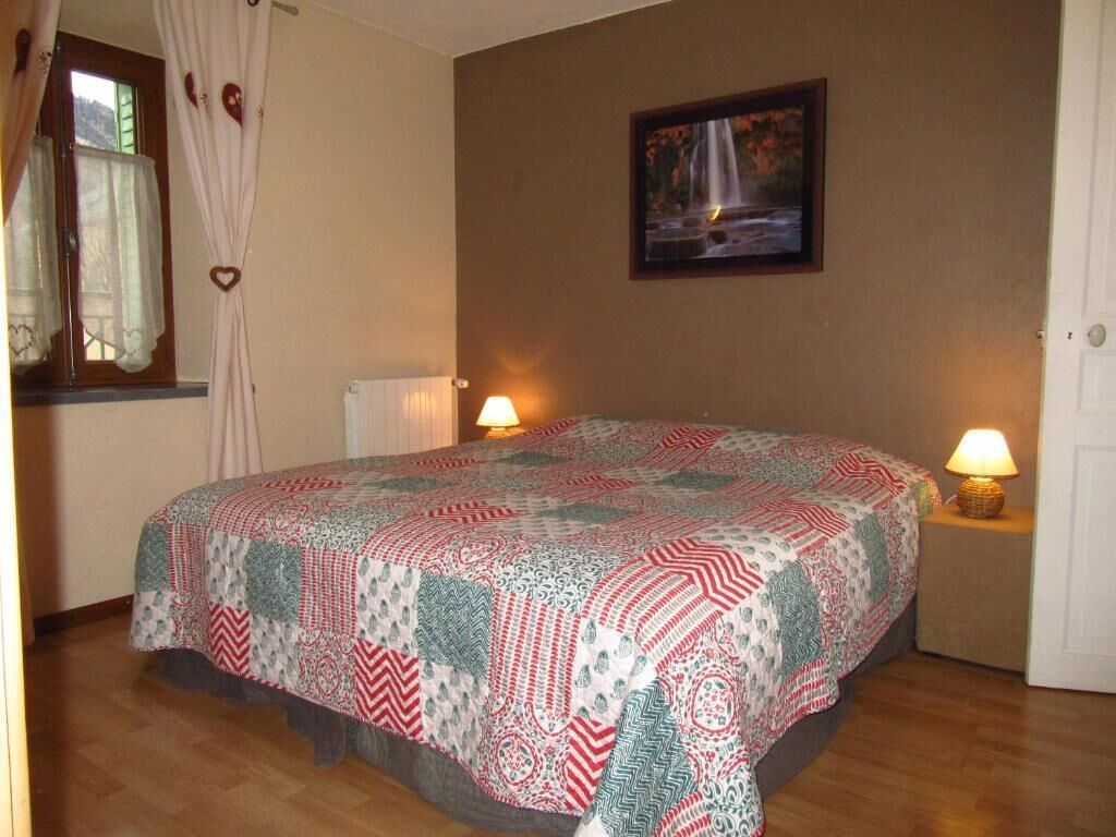 Individually decorated, individually furnished, free WiFi, bed sheets