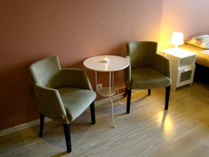 Family Room, Multiple Beds, Non Smoking, Private Bathroom | Desk, free WiFi, bed sheets - Rosemary's B&B (Poznan)