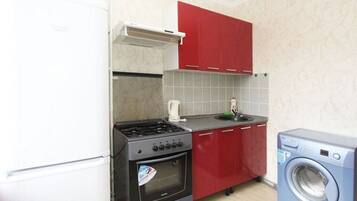 Apartment | Eigene Küche | Kühlschrank, Mikrowelle, Ofen, Herdplatte