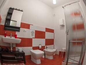 Classic-Doppelzimmer, 1 Schlafzimmer | Badezimmer