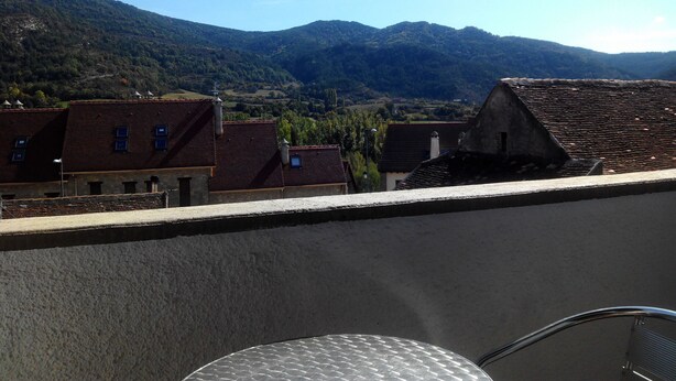 Unclassified image, 1 of 14, button - Hotel Lo Foraton (Hecho)