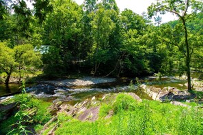 Exterior - Smoky Waters by Hosteeva (Sevierville)