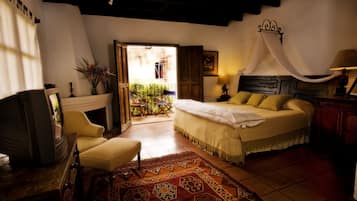 Desk, iron/ironing board