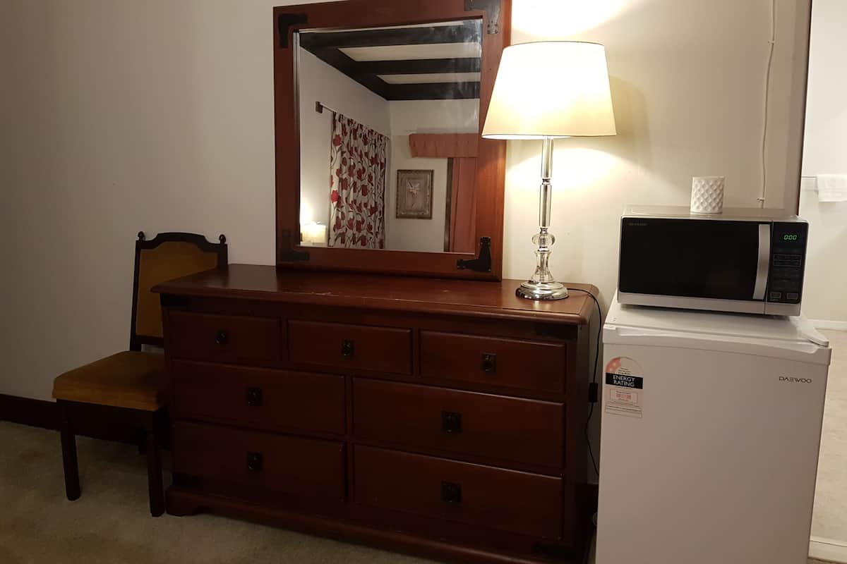Premium bedding, individually decorated, individually furnished, desk