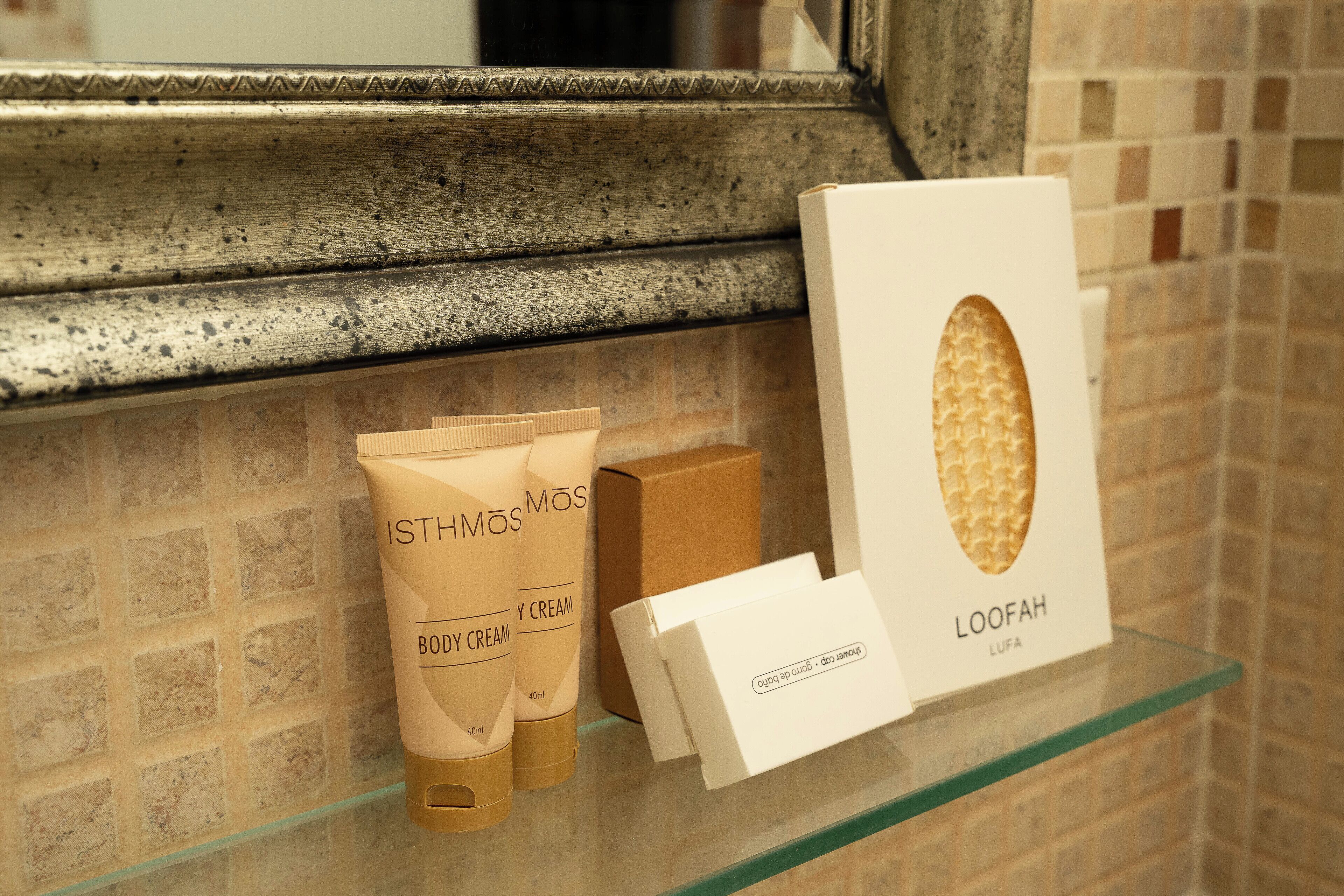 deluxe double room, 2 queen beds | in-room safe, soundproofing, free wifi, bed sheets