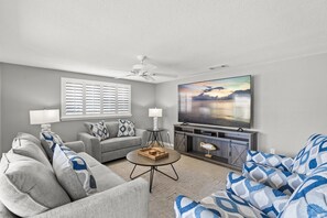 Smart TV, reproductor de DVD y estéreo 