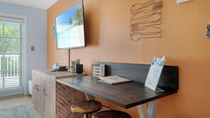Dining - SUN, SEA & SKY at Truman Annex in Key West (Key West)