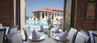 SINGLE ROOM 12 in a quiet hotel at the sea