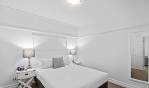 デラックス アパートメント 1 ベッドルーム | 2 室のベッドルーム、遮光カーテン、防音設備、アイロン / アイロン台