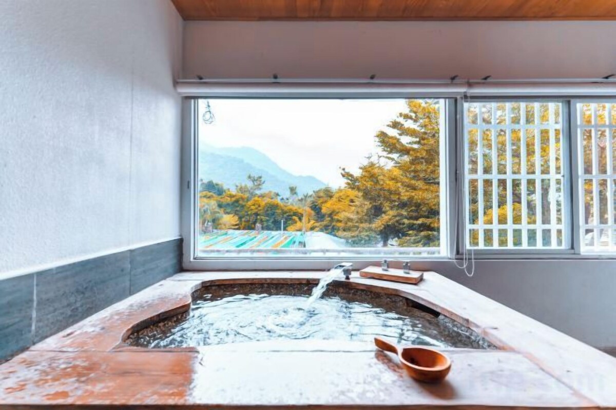 Deluxe Double Or Twin Room With Mountain View Deluxe Mountain View Room