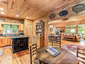 Dining - Breathe in the cool mountain air and let your cares melt away. Fall Discount (Lake Toxaway)