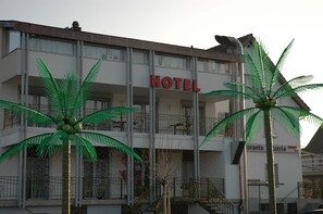 Front of property - Hotel Langenthal (Langenthal)