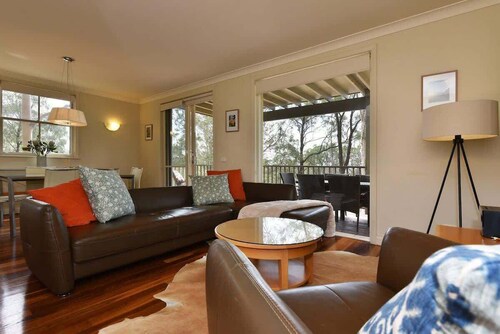 Villa 2br Sangiovese Villa located within Cypress Lakes Resort