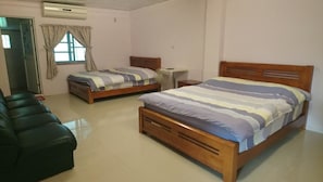 Quadruple Room, Private Bathroom