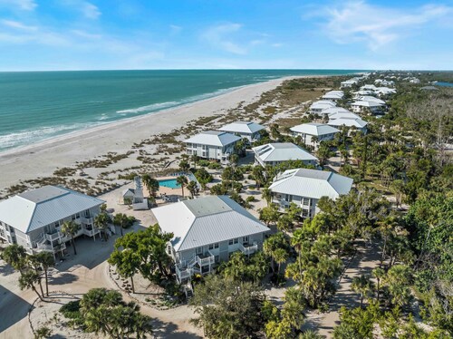 Bleiben und spielen Sie den ganzen Tag in dieser sehr schönen, geräumigen Villa am Strand C1622A