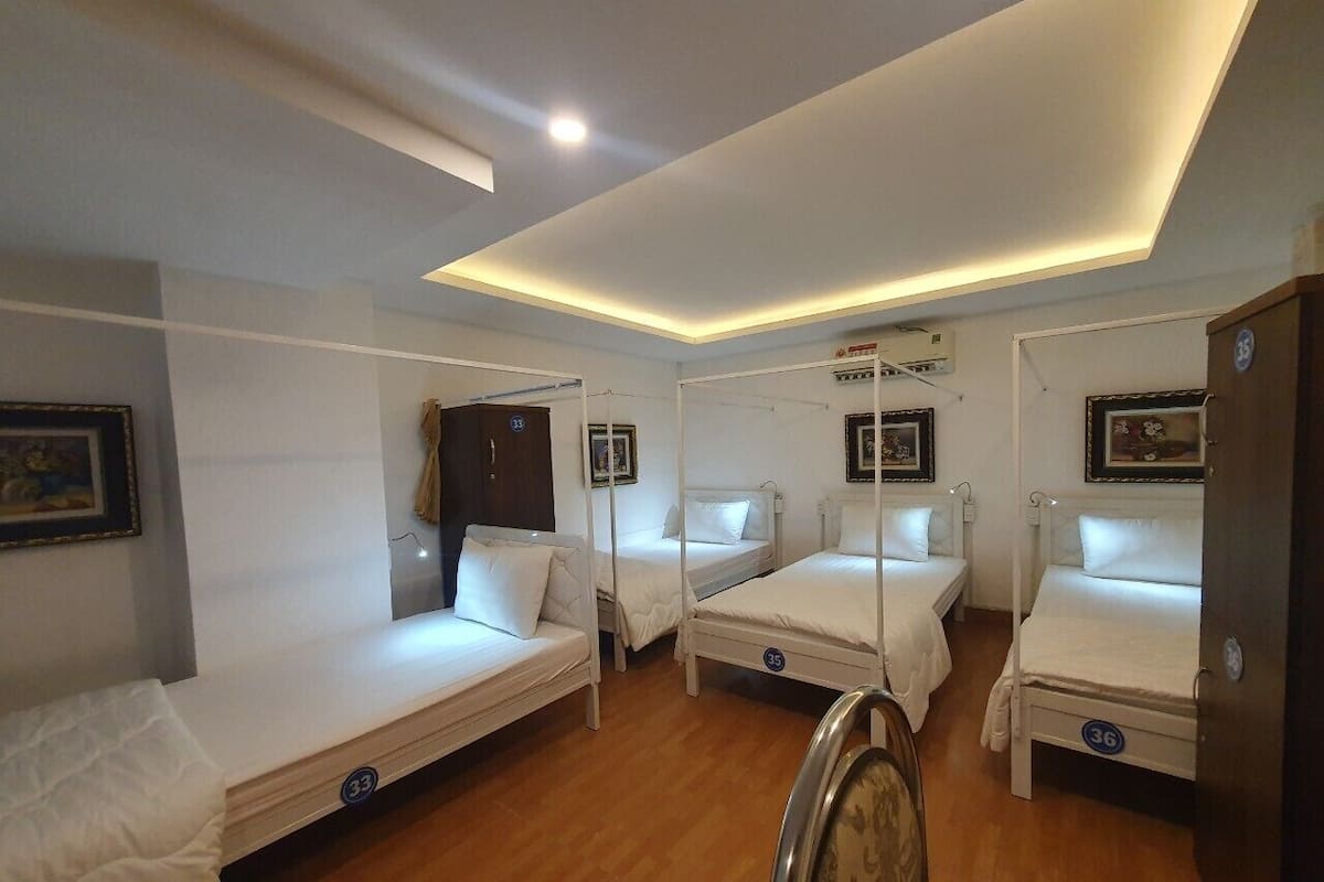 Superior Shared Dormitory | Premium bedding, in-room safe, desk, soundproofing