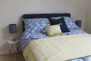 1 bedroom, iron/ironing board, travel crib, WiFi
