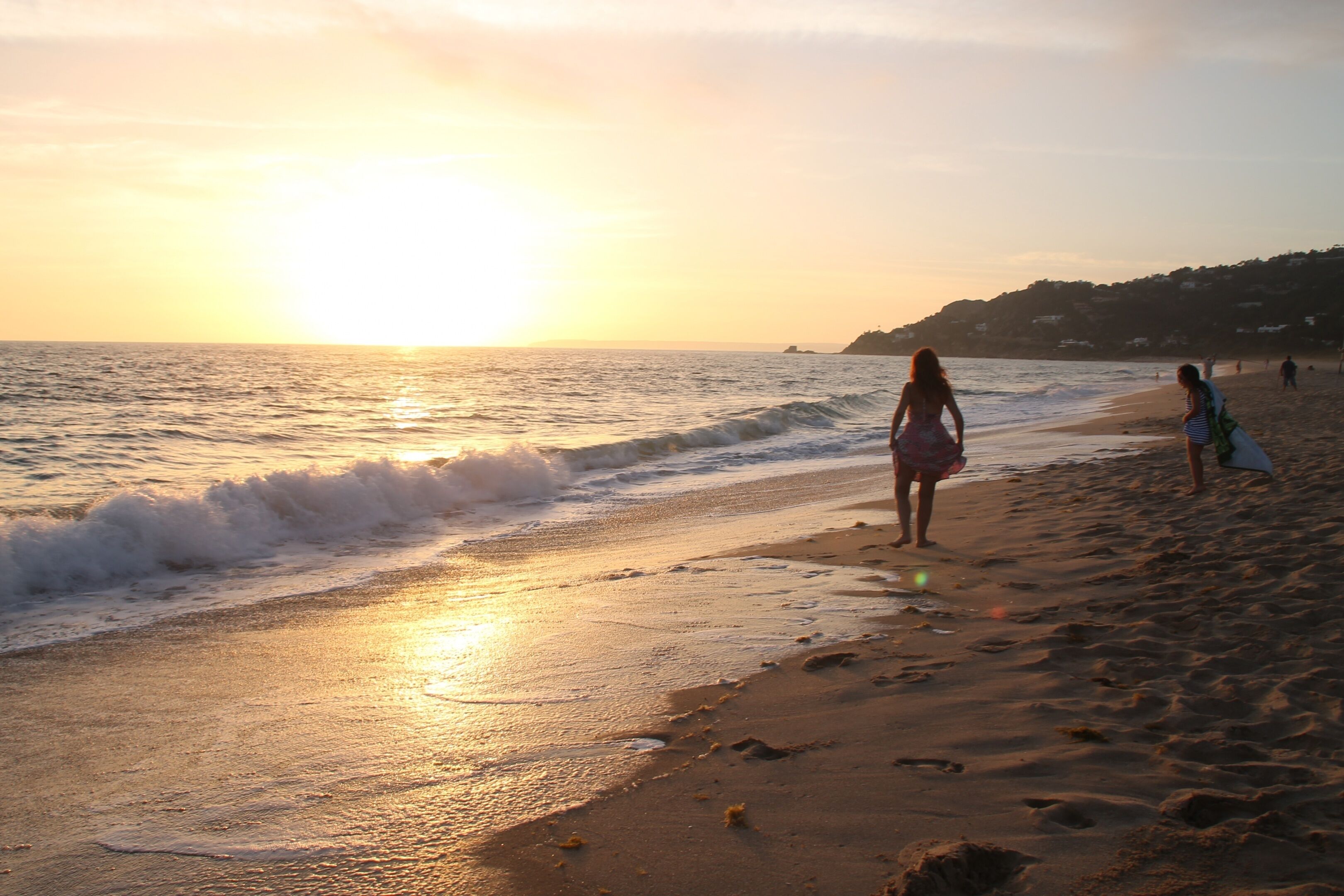 Una spiaggia nelle vicinanze
