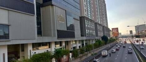 Bagian depan properti