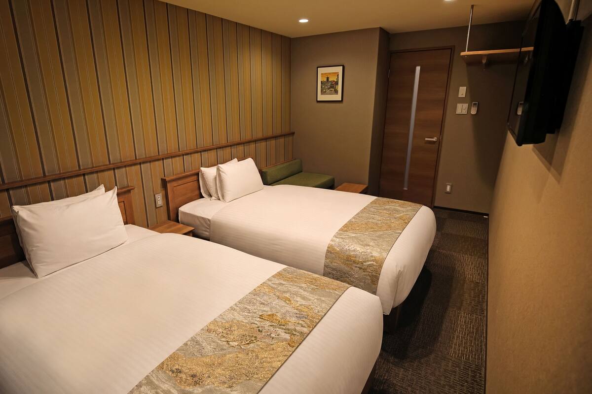 Standard Twin Room | Peti besi dalam bilik, Wi-fi percuma, cadar katil 