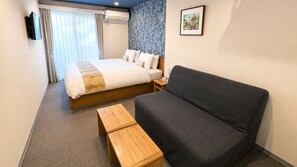 Quarto família | Cofres nos quartos, Wi-Fi de cortesia, roupa de cama