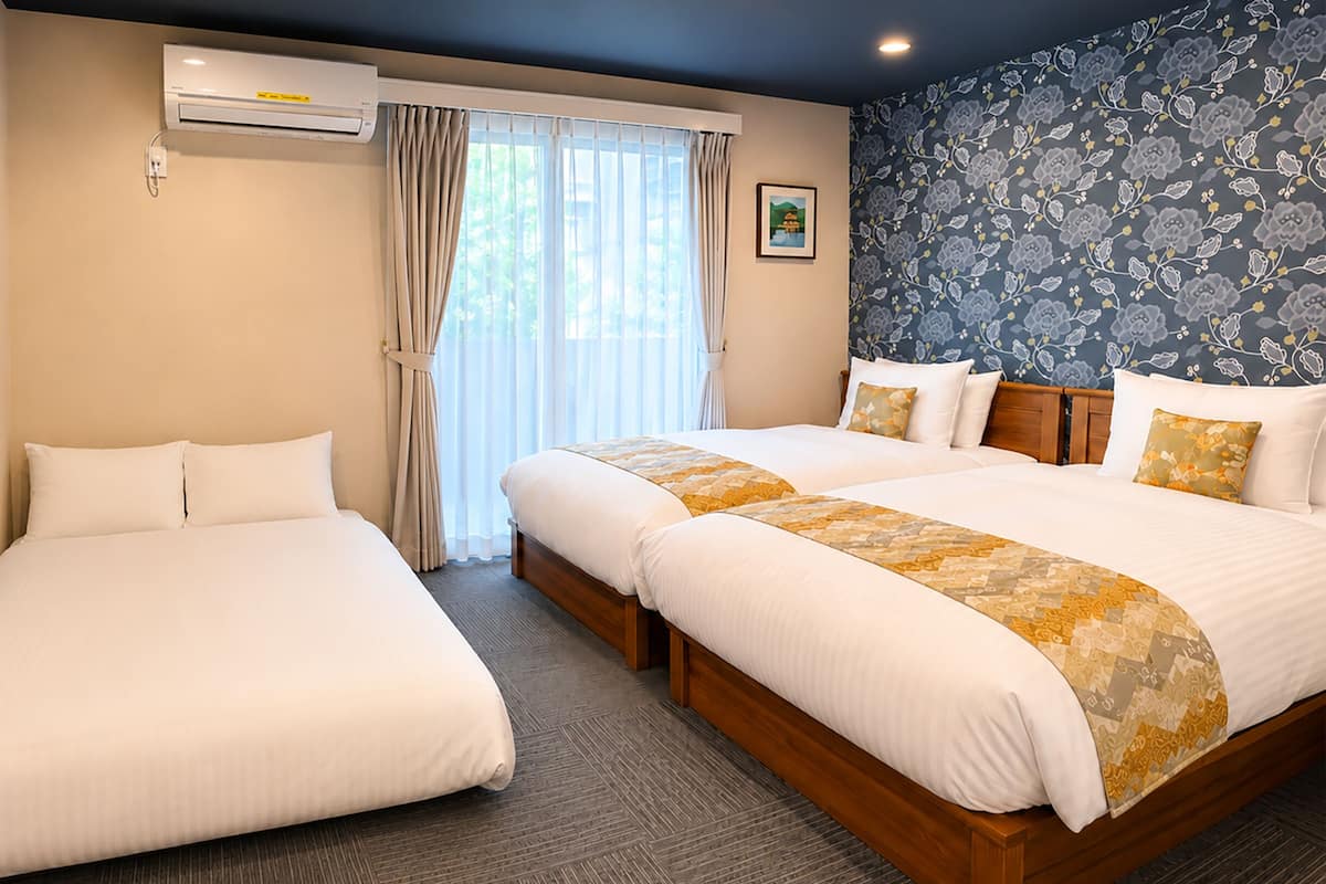 Studio | In-room safe, free WiFi, bed sheets