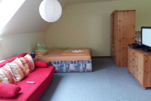 Unclassified image, 5 of 19, button