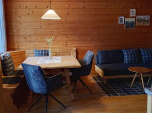 Dining - Ferienwohnung Nr. 2,  2 Pers. 50 qm (Schleching)