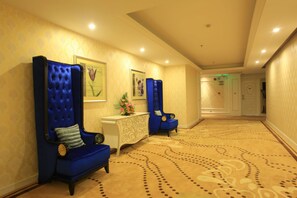 Hallway - Zhuhai Rongfeng Hotel (Zhuhai)